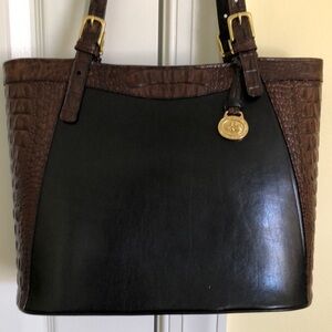 Beautiful Black and Brown Leather Brahmin Shoulder Bag